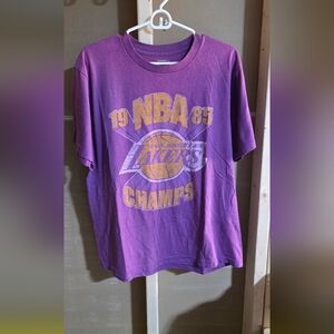 Purple Lakers NBA 1985 Champs T-Shirt Large
